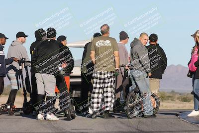 media/Jan-15-2026-Racers Edge (Thu) [[dfebeb70ab]]/1-Around the Pits-Track Walk/